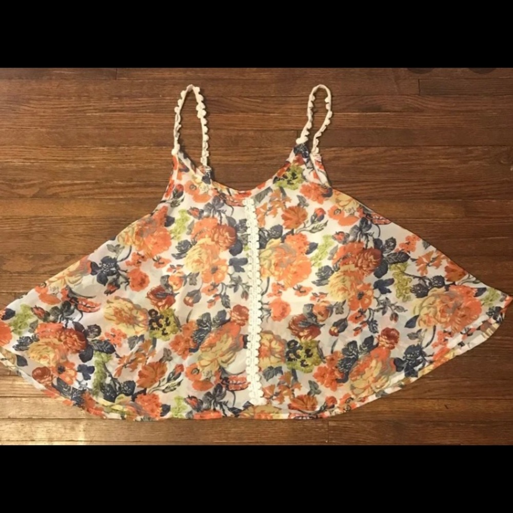 Float spaghetti strap shirt